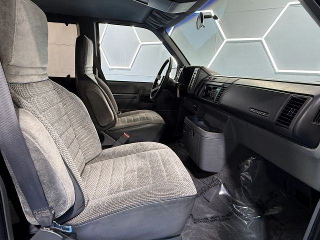 Chevrolet-Astro-1990-Standard-Cargo-Van-25