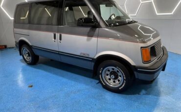 Chevrolet-Astro-1990-Standard-Cargo-Van-9