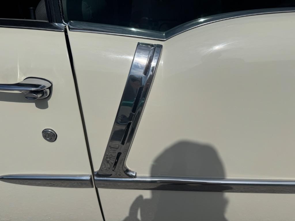 Chevrolet-Bel-Air-210-Restomod-LS3-tremec-6-spd.-Vintage-acWilwood-Big-1955-25