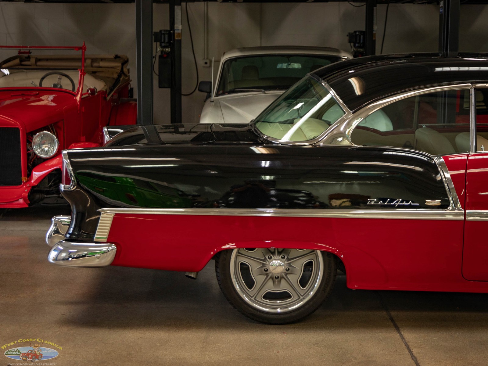 Chevrolet-Bel-Air-Custom-1955-2-Door-Hardtop-1