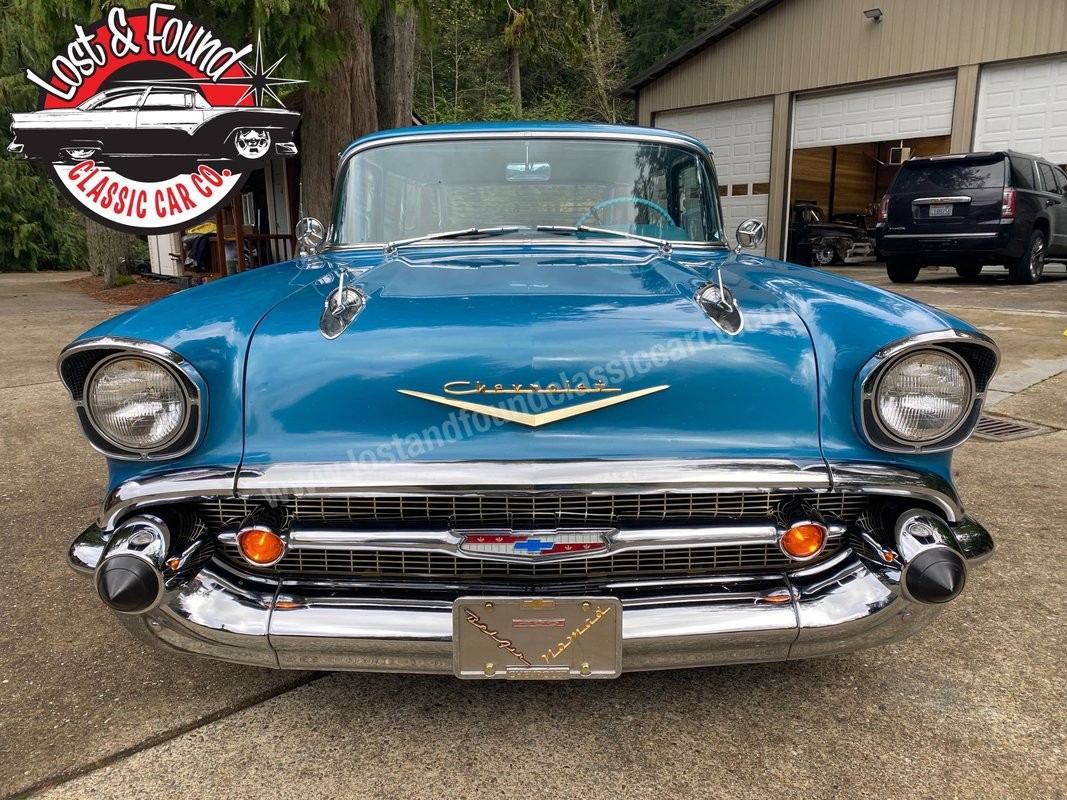 Chevrolet-Bel-Air-Nomad-1957-9