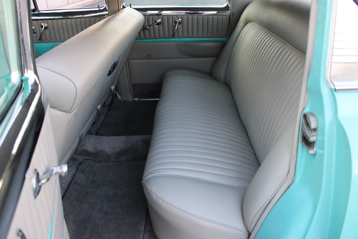 Chevrolet-Bel-Air150210-1954-Sedan-39