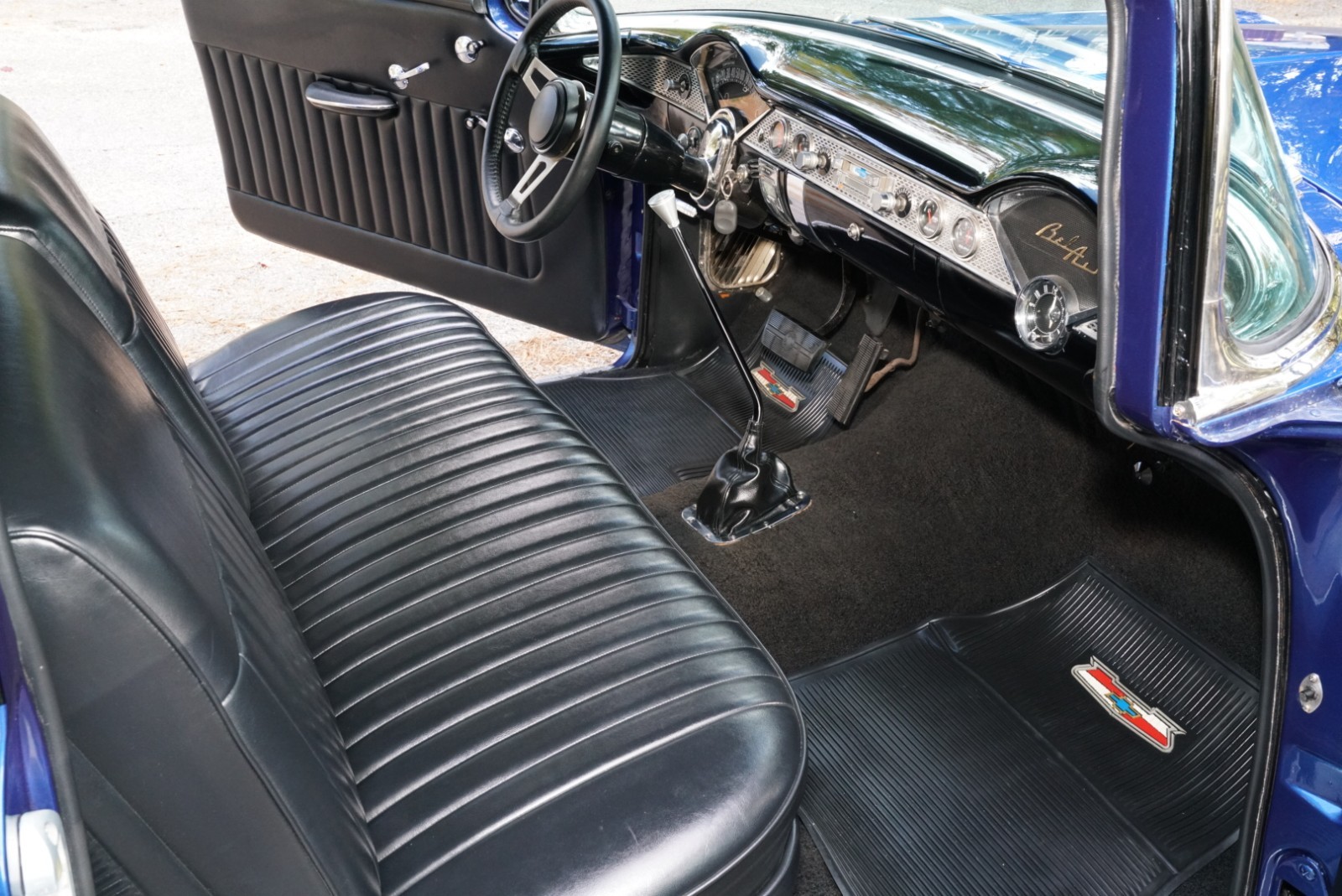 Chevrolet-Bel-Air150210-1955-Sedan-13