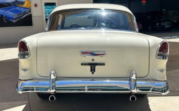 Chevrolet-Bel-Air150210-1955-Sedan-5