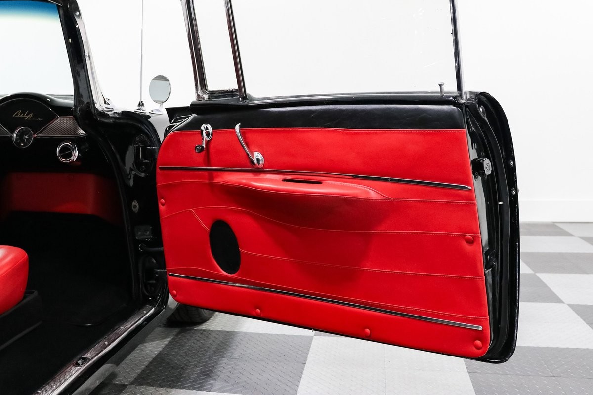 Chevrolet-Bel-Air150210-1956-Coupe-24