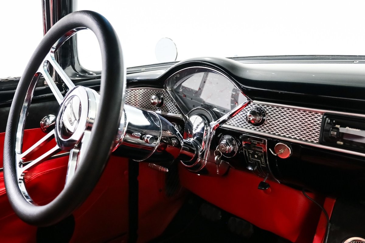 Chevrolet-Bel-Air150210-1956-Coupe-31