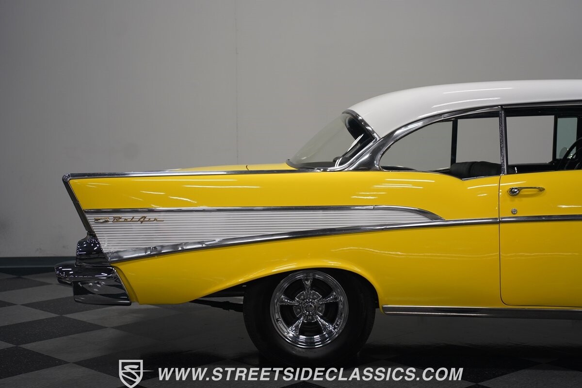 Chevrolet-Bel-Air150210-1957-Coupe-32