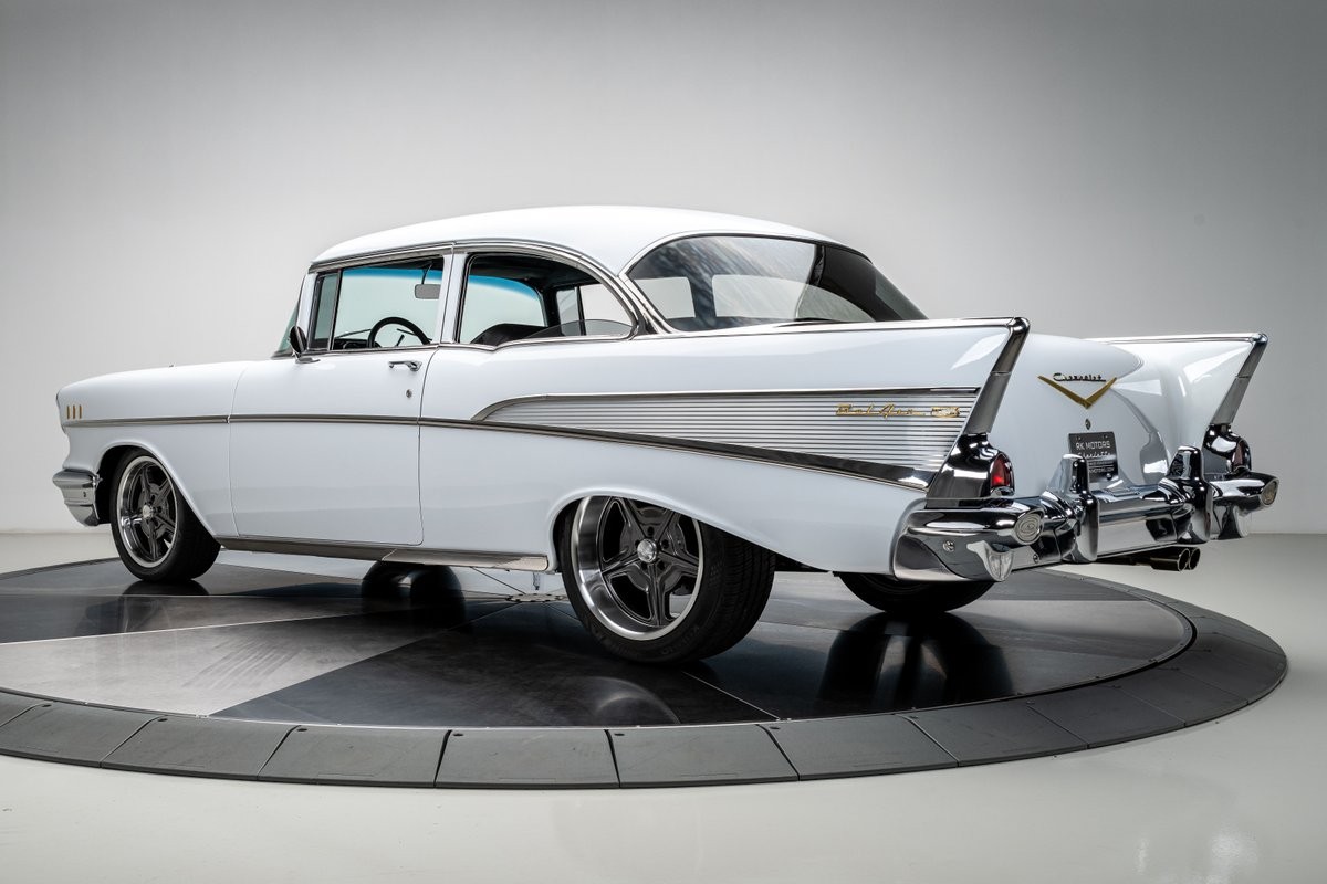 Chevrolet-Bel-Air150210-1957-Sedan-20