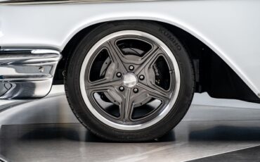 Chevrolet-Bel-Air150210-1957-Sedan-38