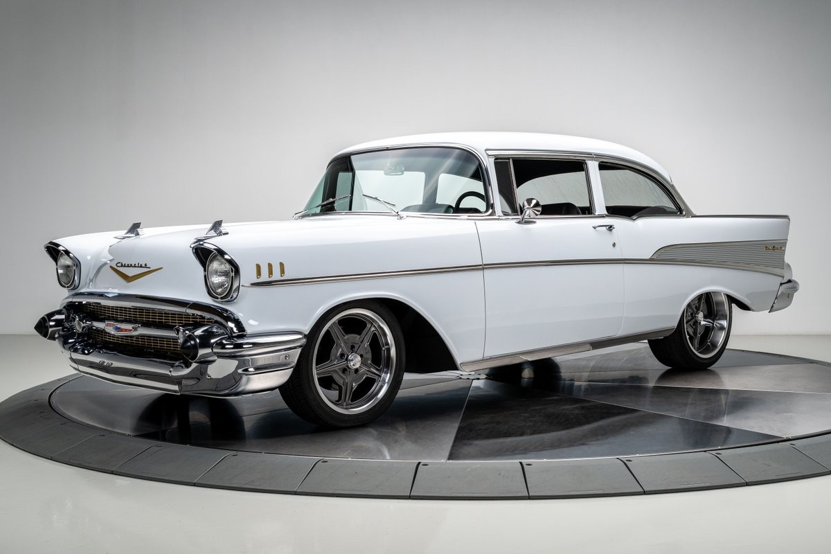 Chevrolet-Bel-Air150210-1957-Sedan-5