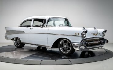 Chevrolet-Bel-Air150210-1957-Sedan-8
