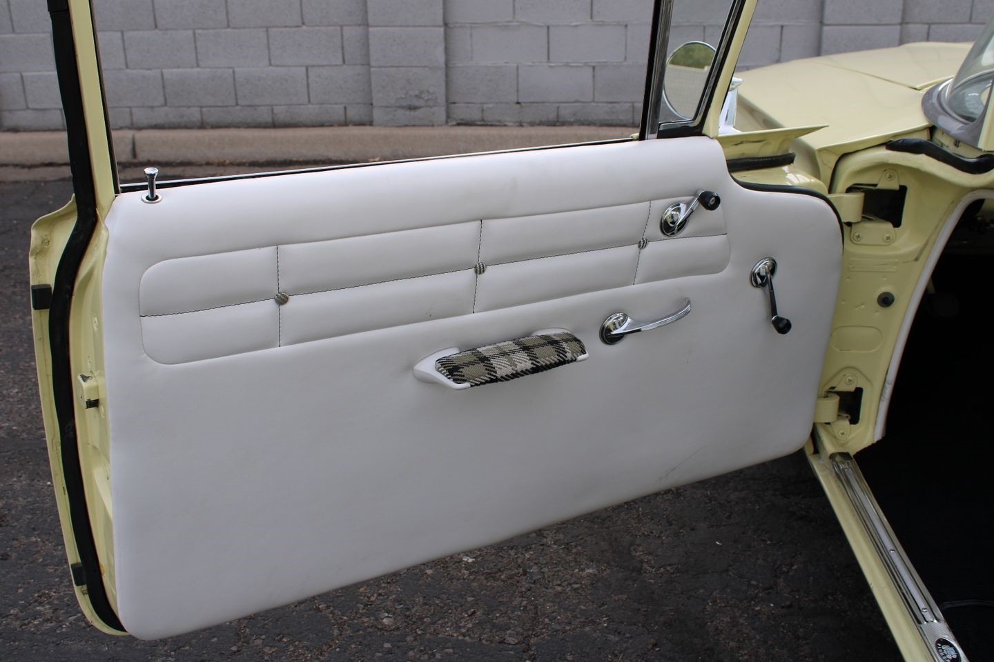 Chevrolet-Bel-Air150210-1960-Coupe-35