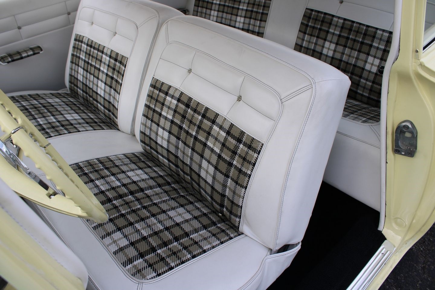 Chevrolet-Bel-Air150210-1960-Coupe-38