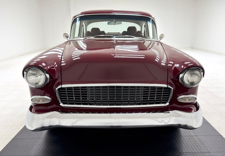 Chevrolet-Bel-air-1955-Burgundy-Saddle-1