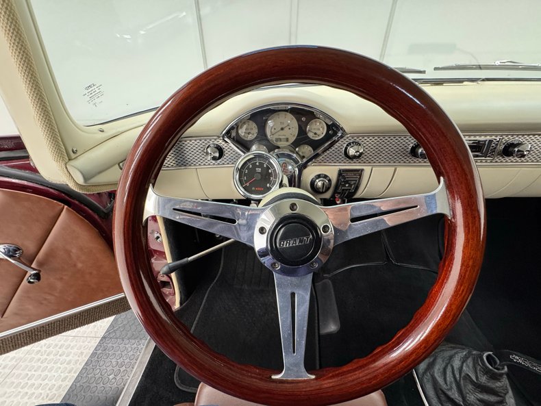 Chevrolet-Bel-air-1955-Burgundy-Saddle-38