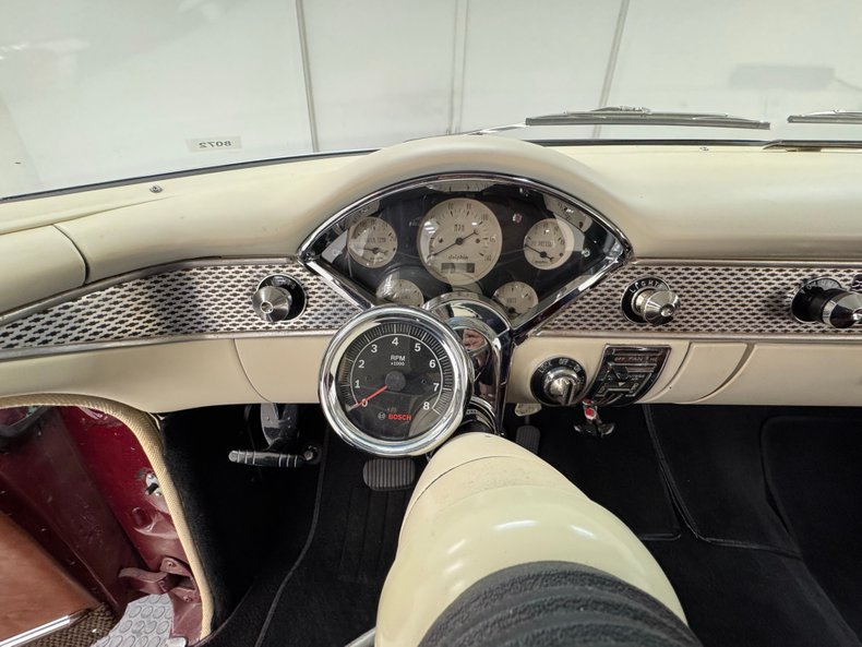 Chevrolet-Bel-air-1955-Burgundy-Saddle-39