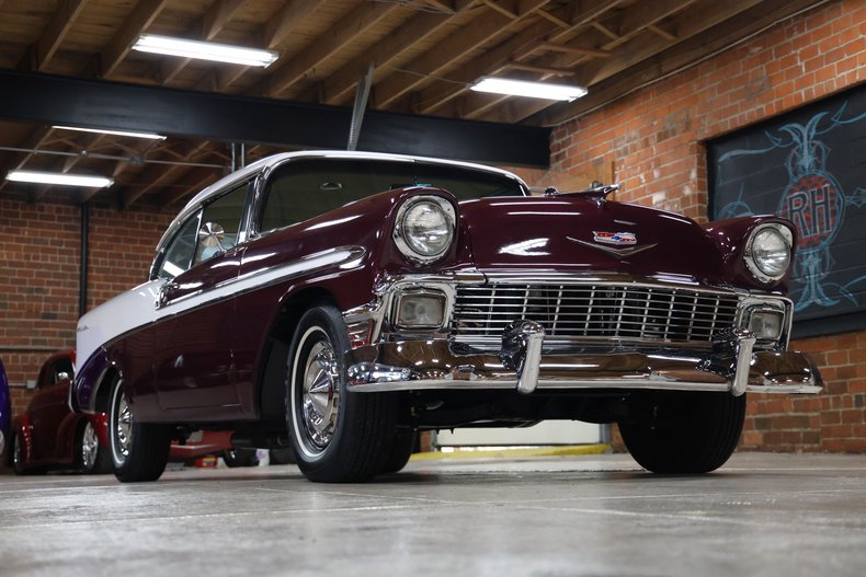 Chevrolet-Bel-air-1956-Dusk-Plum-Light-Beige-1