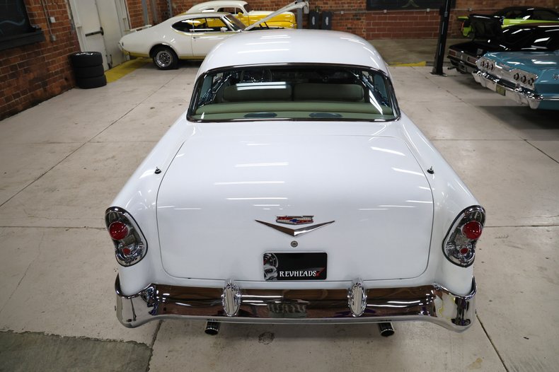 Chevrolet-Bel-air-1956-Dusk-Plum-Light-Beige-15