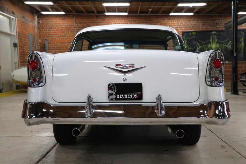 Chevrolet-Bel-air-1956-Dusk-Plum-Light-Beige-18