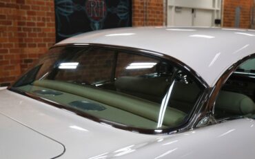 Chevrolet-Bel-air-1956-Dusk-Plum-Light-Beige-2