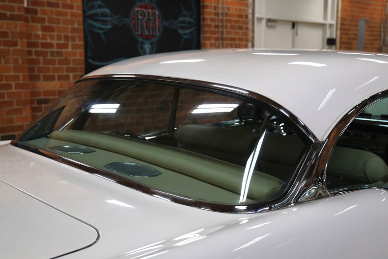 Chevrolet-Bel-air-1956-Dusk-Plum-Light-Beige-2