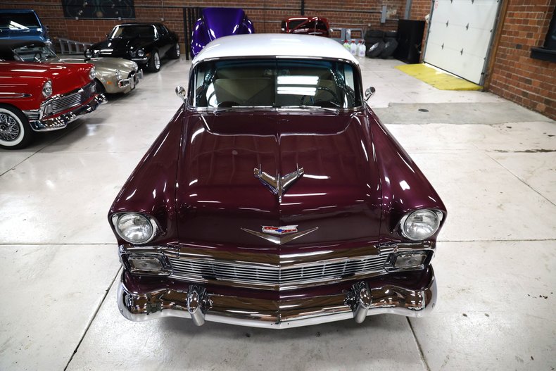 Chevrolet-Bel-air-1956-Dusk-Plum-Light-Beige-21