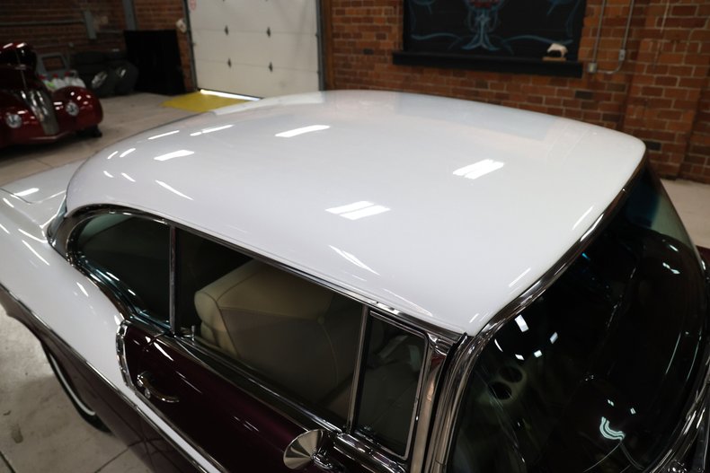 Chevrolet-Bel-air-1956-Dusk-Plum-Light-Beige-4