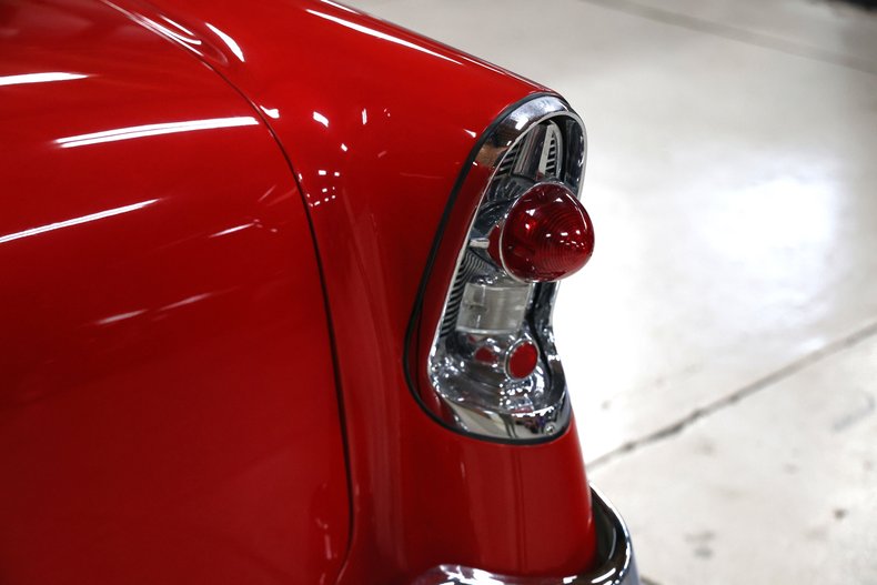 Chevrolet-Bel-air-1956-Red-White-13