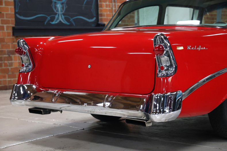 Chevrolet-Bel-air-1956-Red-White-40