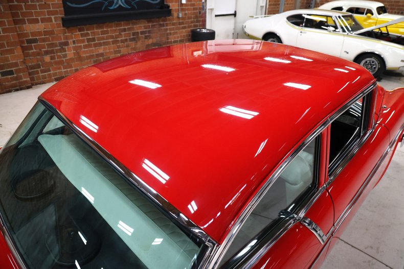 Chevrolet-Bel-air-1956-Red-White-9