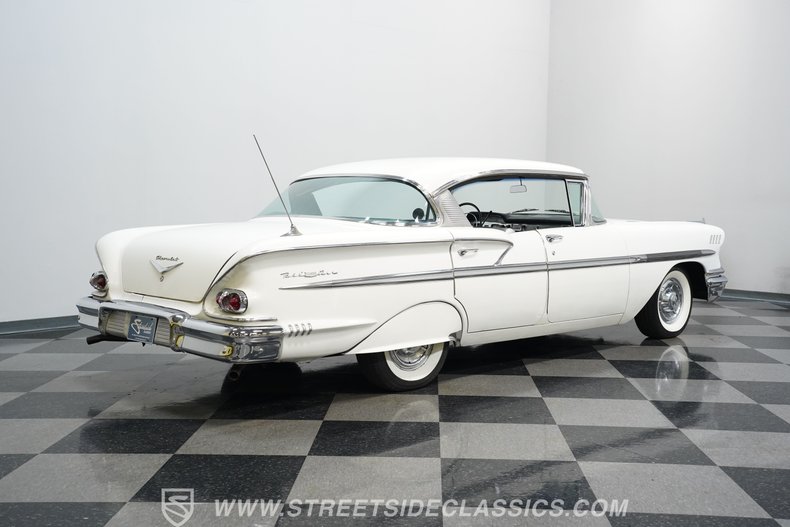 Chevrolet-Bel-air-1958-Snowcrest-White-Silver-13