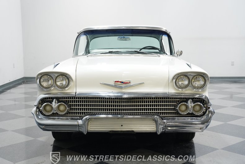 Chevrolet-Bel-air-1958-Snowcrest-White-Silver-18