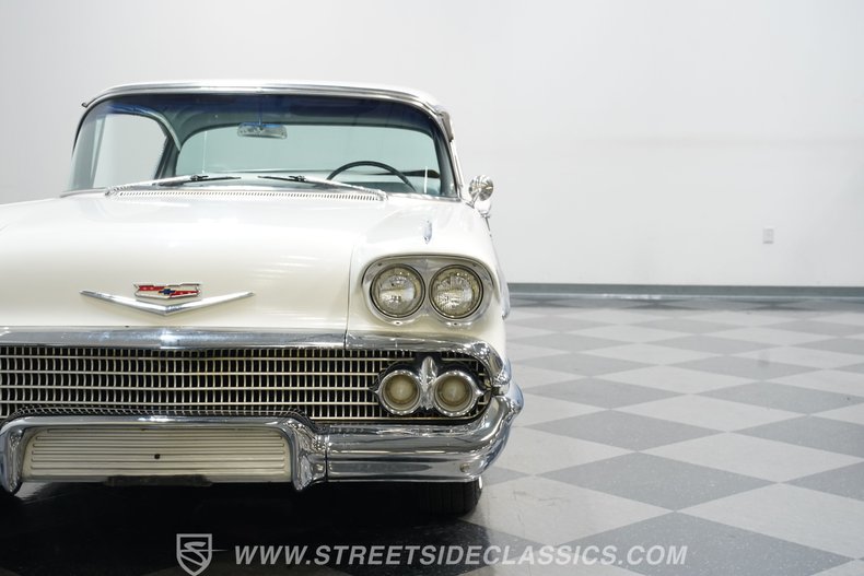 Chevrolet-Bel-air-1958-Snowcrest-White-Silver-20
