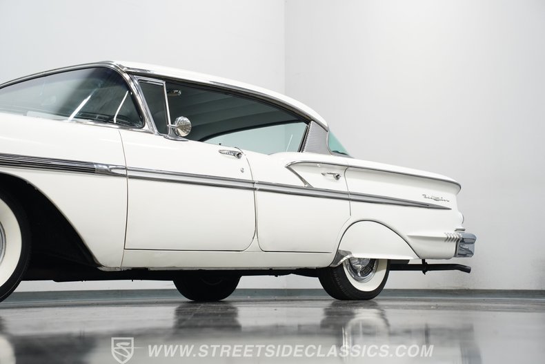 Chevrolet-Bel-air-1958-Snowcrest-White-Silver-22