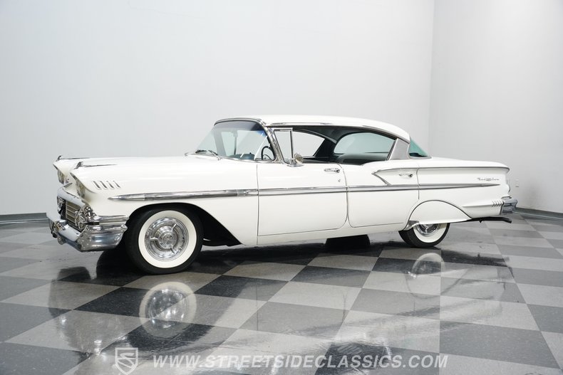 Chevrolet-Bel-air-1958-Snowcrest-White-Silver-9