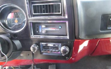 Chevrolet-Blazer-1981-Sunset-Orange-Black-3