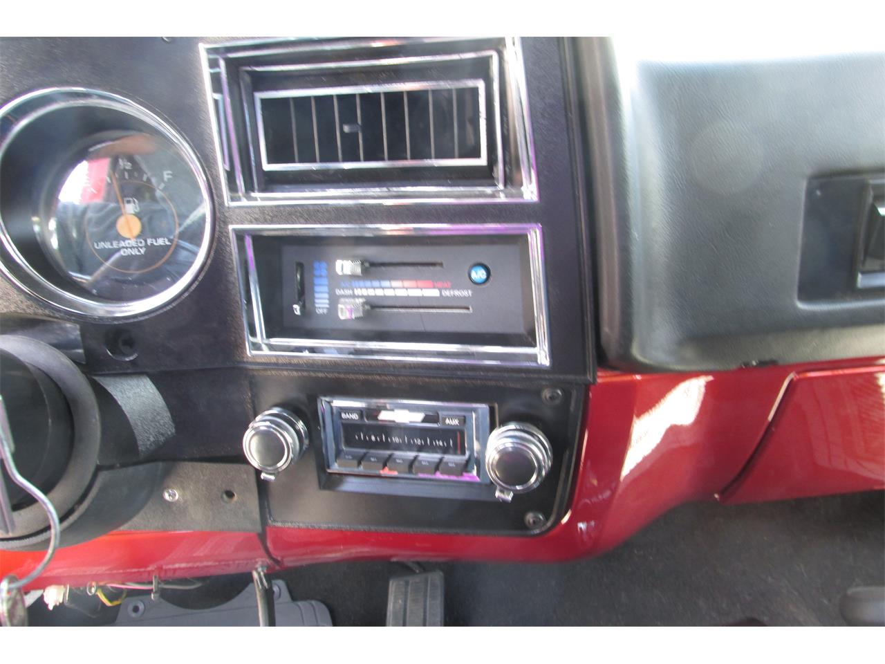 Chevrolet-Blazer-1981-Sunset-Orange-Black-3