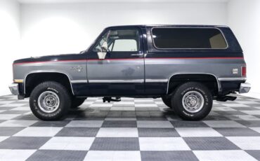 Chevrolet-Blazer-1986-SUV-3