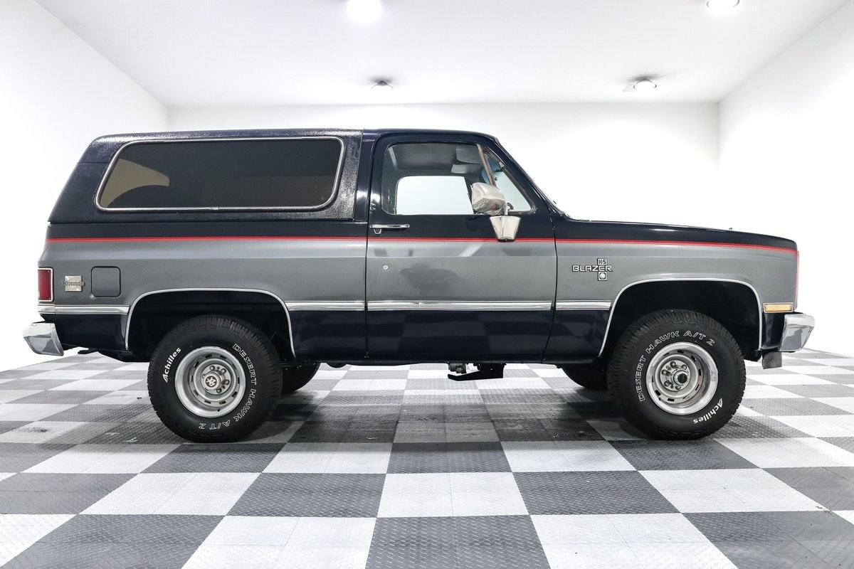 Chevrolet-Blazer-1986-SUV-7