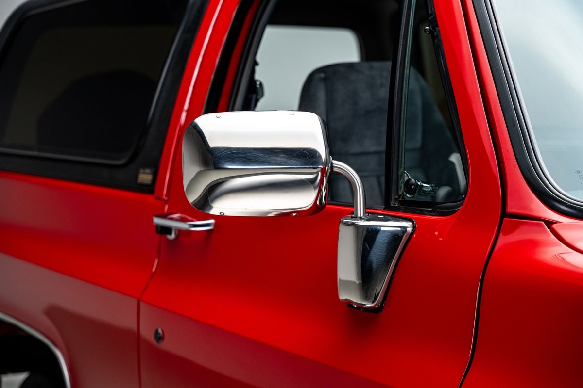 Chevrolet-Blazer-1989-SUV-12