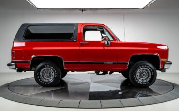 Chevrolet-Blazer-1989-SUV-13