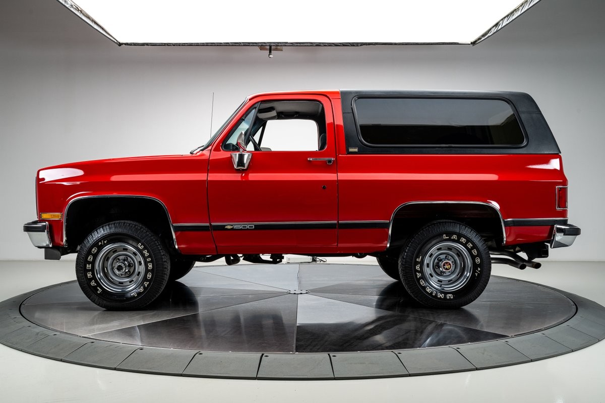 Chevrolet-Blazer-1989-SUV-14