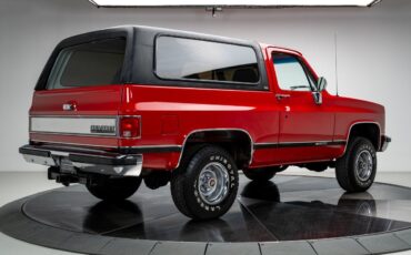 Chevrolet-Blazer-1989-SUV-15