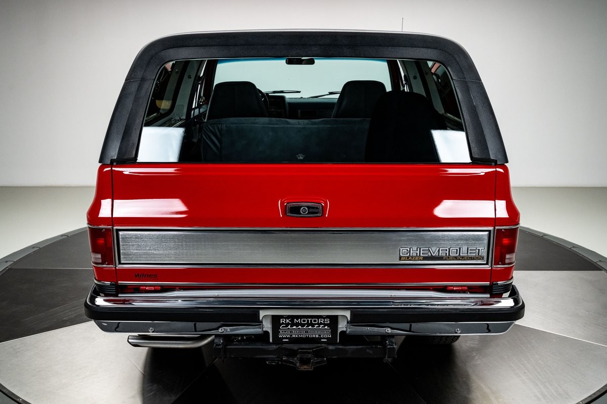 Chevrolet-Blazer-1989-SUV-17