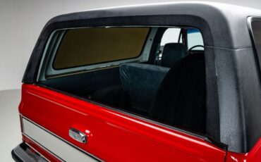 Chevrolet-Blazer-1989-SUV-20