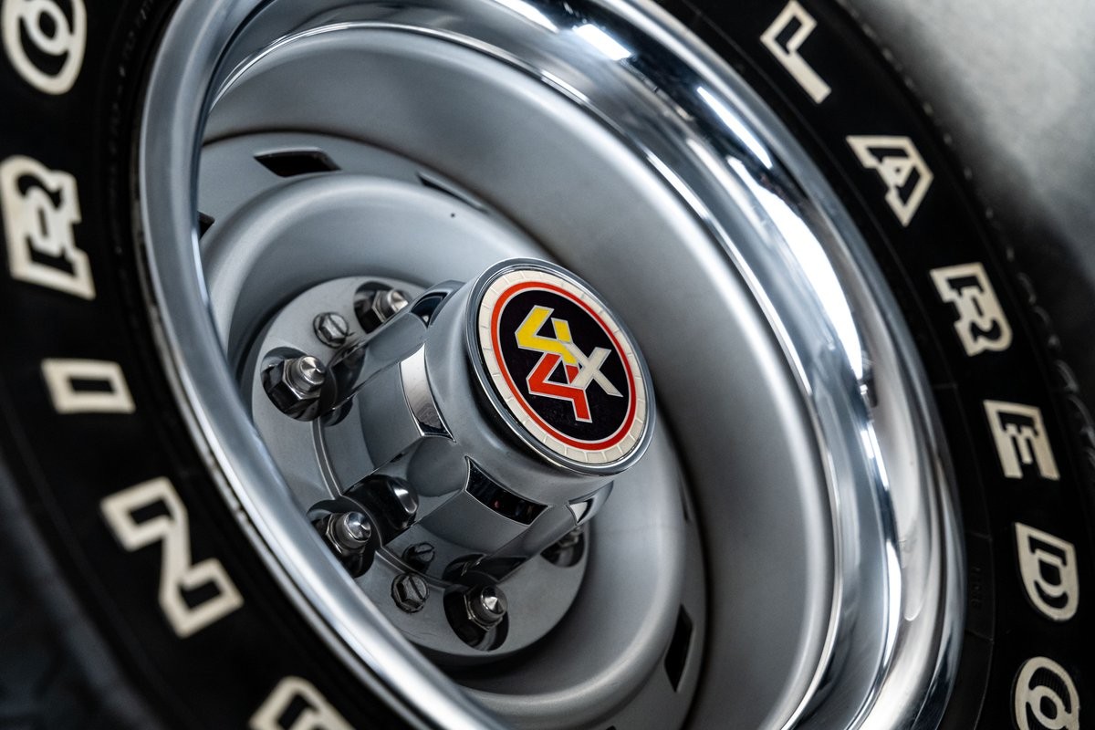 Chevrolet-Blazer-1989-SUV-25