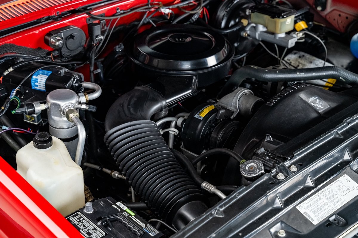 Chevrolet-Blazer-1989-SUV-32