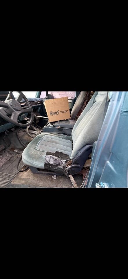 Chevrolet-Blazer-1991-SUV-12