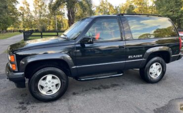 Chevrolet-Blazer-1993-Black-Burgundy-3