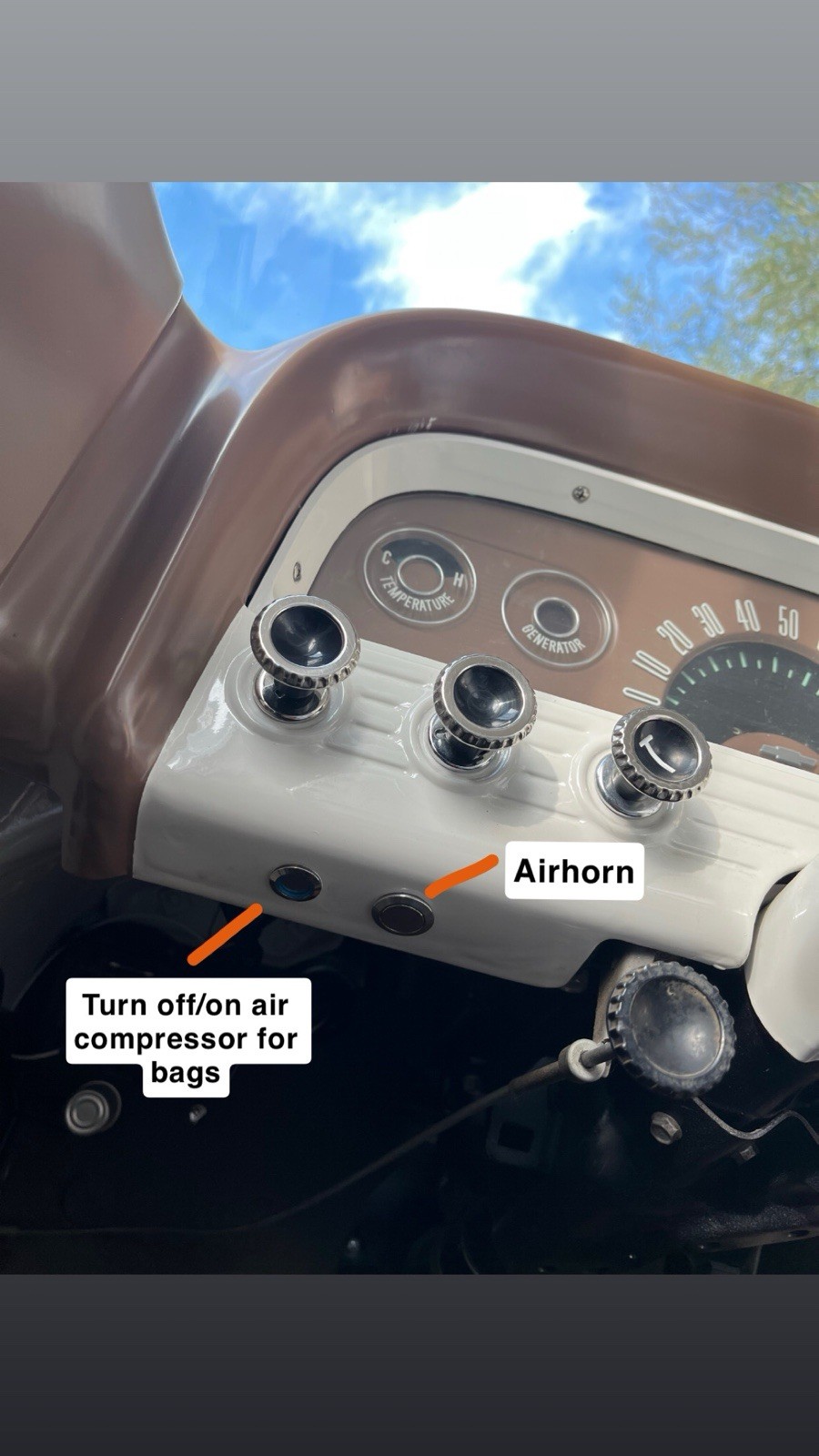 Chevrolet-C-10-1960-Commercial-Vehicle-13